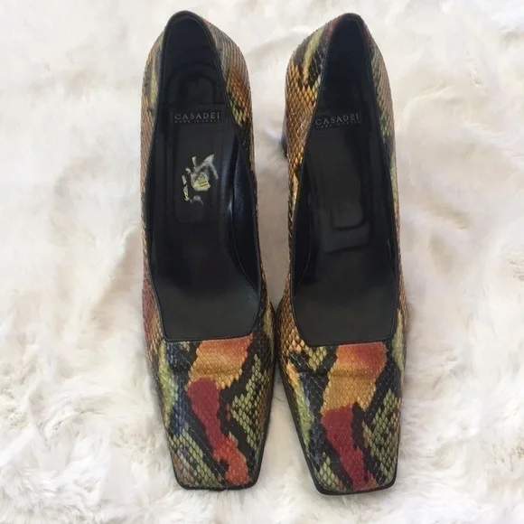 ❤️CASADEI❤️SNAKE skin heels size (8 1/2) - Picture 1 of 8
